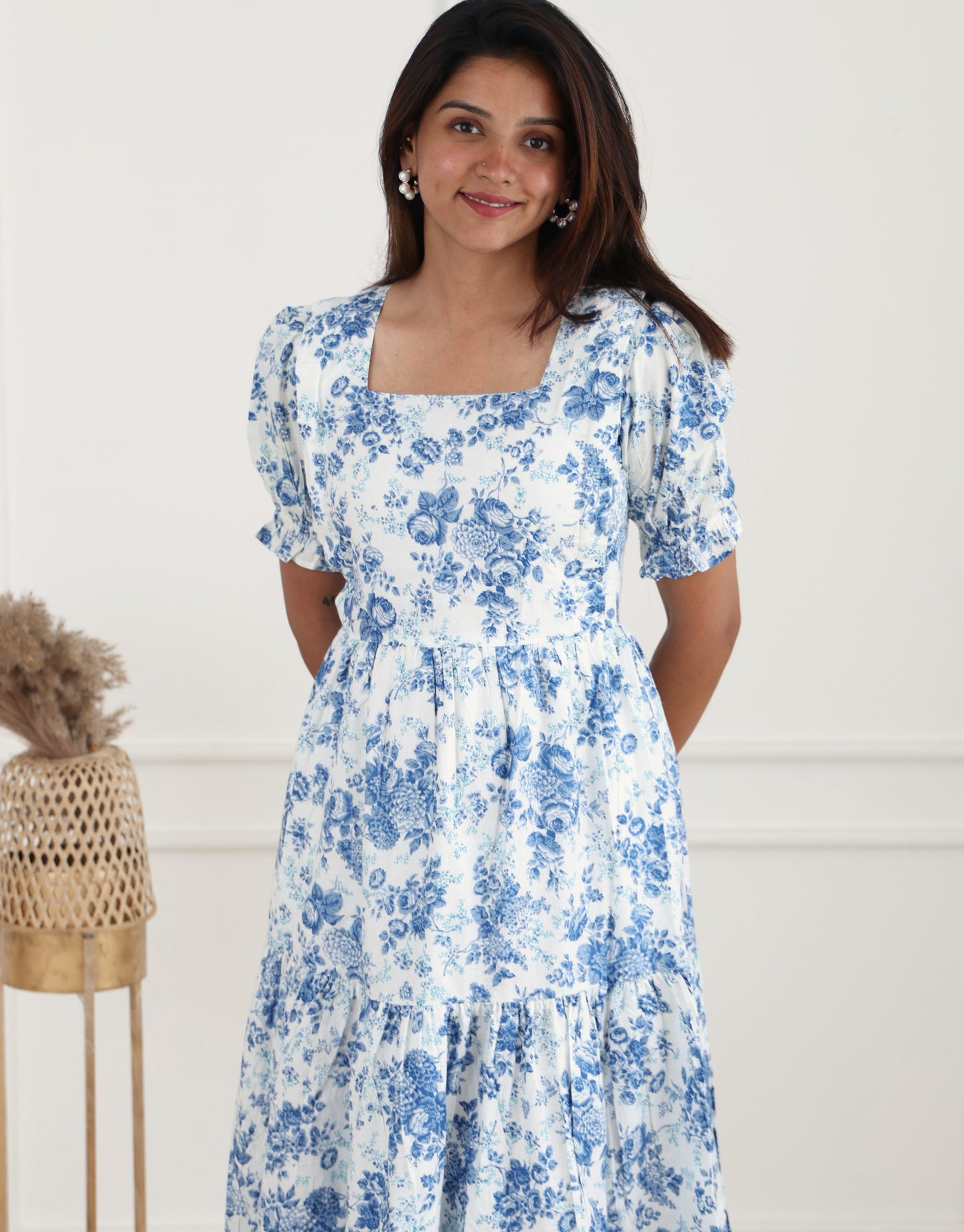 Inaya Blue – Maternity & Nursing Maxi Dress with Square Neck, 3 Tiers, Elastic Sleeves & Concealed Zips
