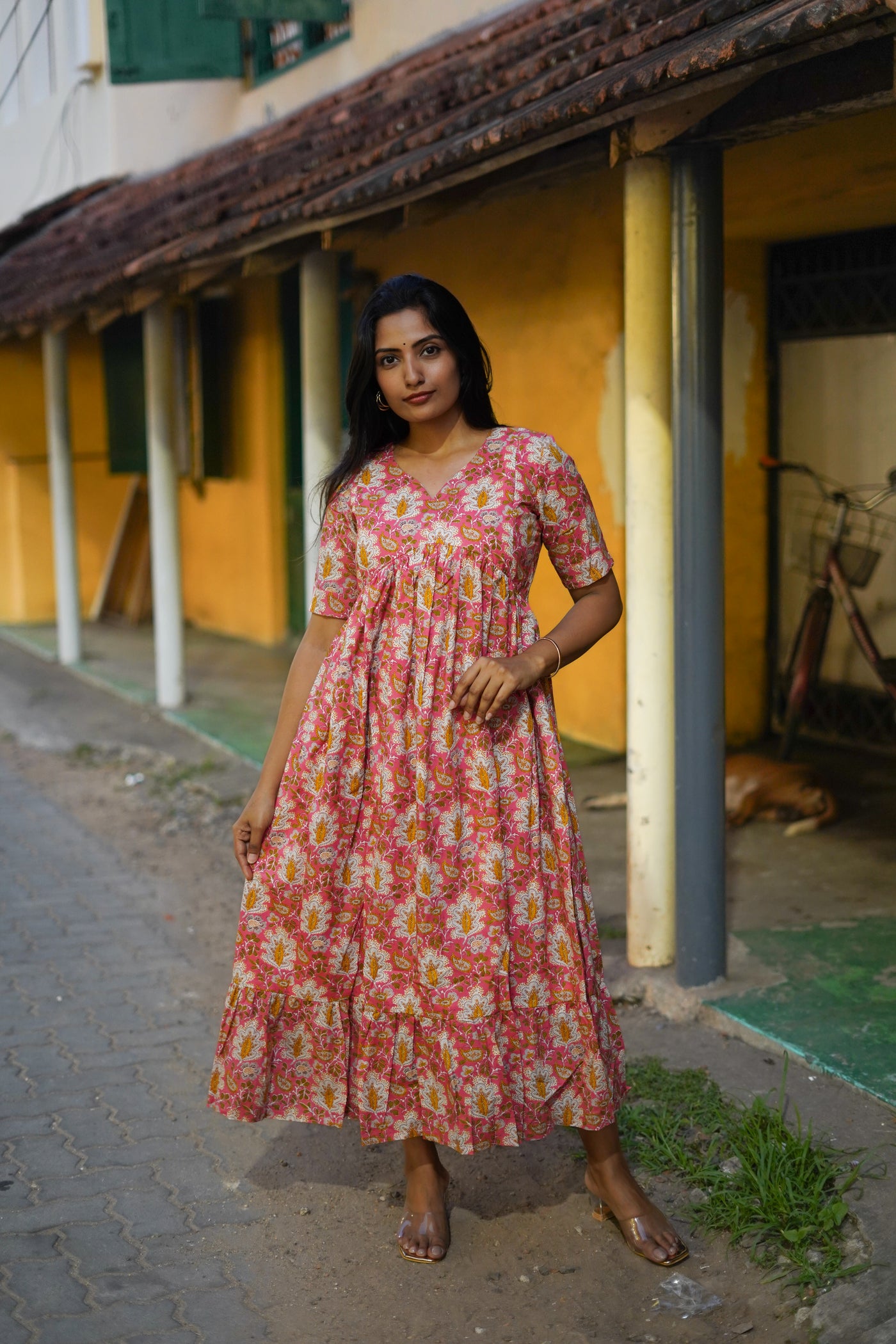 Zoya - Peachy Pink Alia cut maternity dress Cordyally Zoya - Peachy Pink Alia cut maternity dress Cordyally