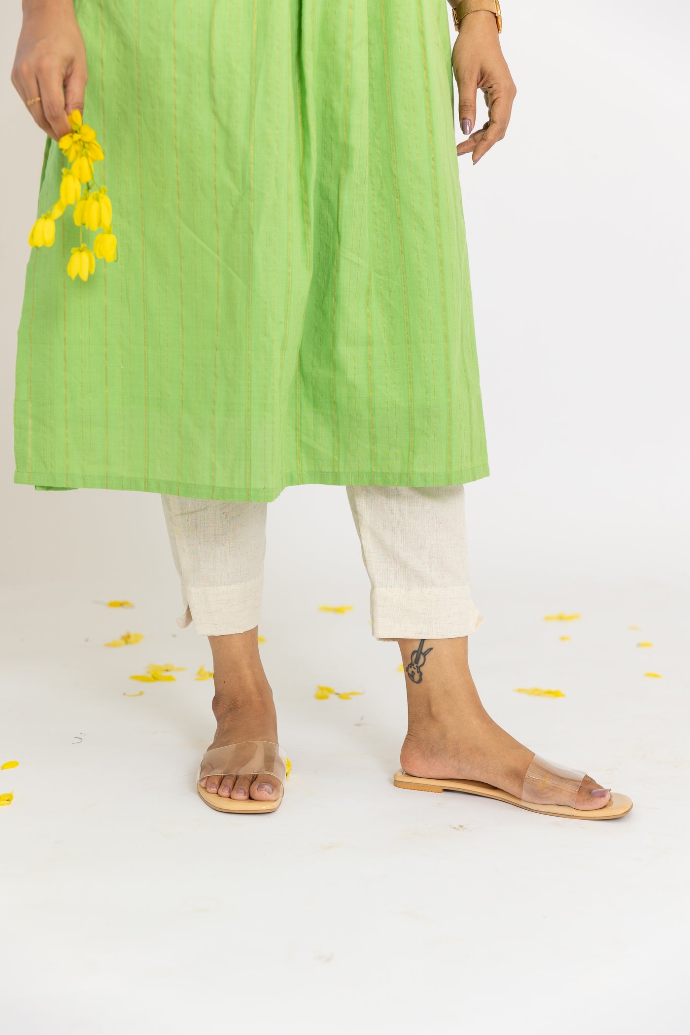 Soft Green Maternity and Feeding Kurta with Nursing Zips